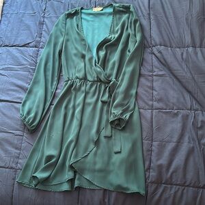 Gorgeous altered state long-sleeve dress!